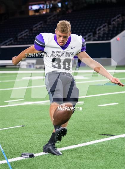 Thumbnail 1 in Independence @ Wakeland photogallery.