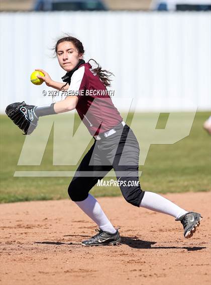 Thumbnail 3 in Bridgeport @ Pottsboro photogallery.