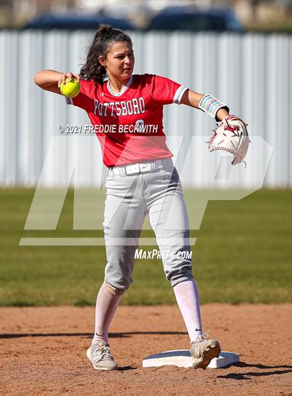 Thumbnail 2 in Bridgeport @ Pottsboro photogallery.