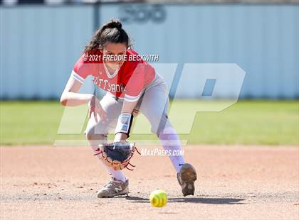 Thumbnail 3 in Bridgeport @ Pottsboro photogallery.