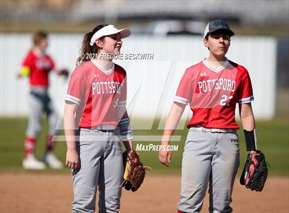 Thumbnail 3 in Bridgeport @ Pottsboro photogallery.