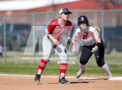 Thumbnail 3 in Bridgeport @ Pottsboro photogallery.