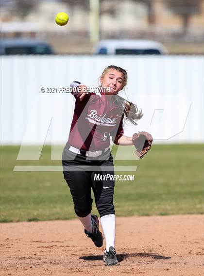 Thumbnail 3 in Bridgeport @ Pottsboro photogallery.