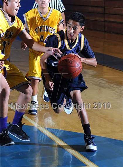 Thumbnail 2 in Alhambra vs Mountain View photogallery.