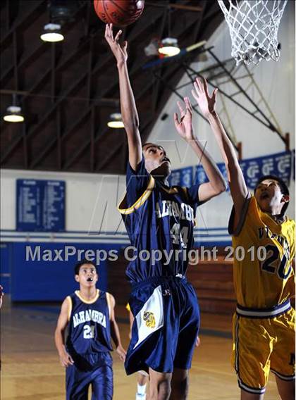 Thumbnail 1 in Alhambra vs Mountain View photogallery.