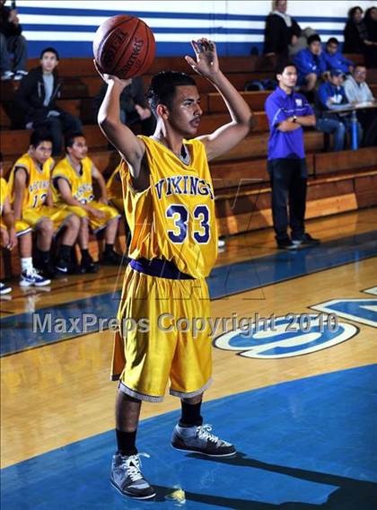 Thumbnail 2 in Alhambra vs Mountain View photogallery.