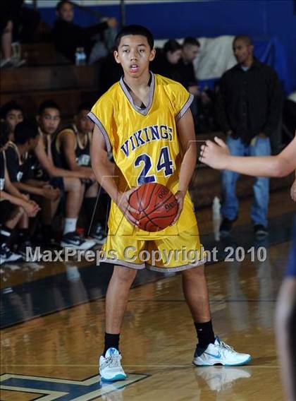 Thumbnail 1 in Alhambra vs Mountain View photogallery.