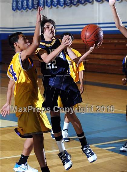 Thumbnail 2 in Alhambra vs Mountain View photogallery.