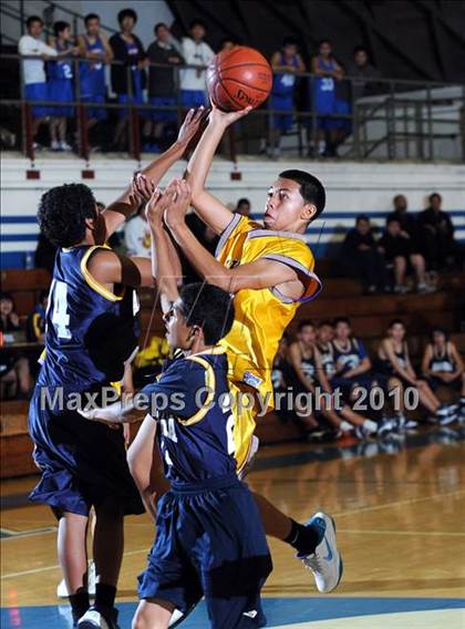 Thumbnail 3 in Alhambra vs Mountain View photogallery.