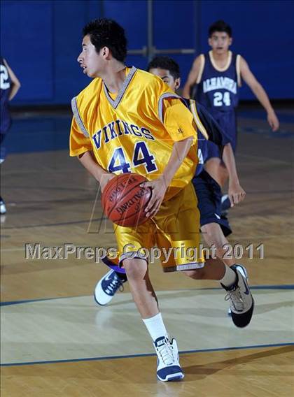 Thumbnail 1 in Alhambra vs Mountain View photogallery.