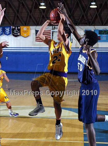 Thumbnail 1 in Alhambra vs Mountain View photogallery.