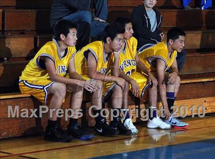 Thumbnail 1 in Alhambra vs Mountain View photogallery.