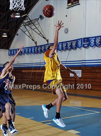 Thumbnail 1 in Alhambra vs Mountain View photogallery.