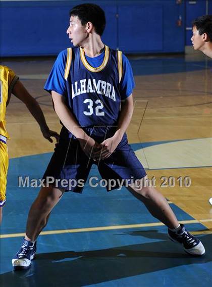 Thumbnail 1 in Alhambra vs Mountain View photogallery.
