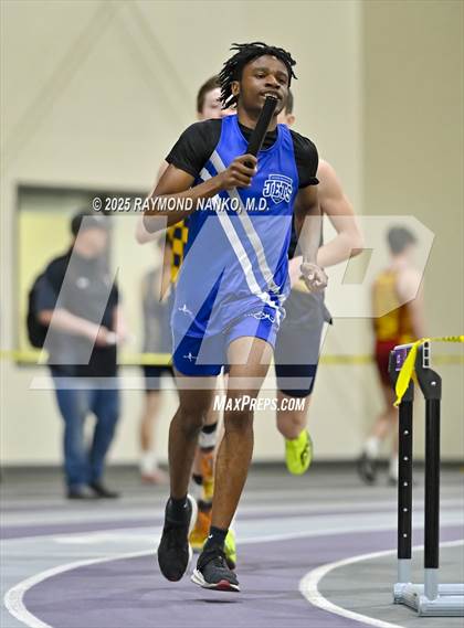 Thumbnail 2 in Taylor HSR Qualifier (4 x 800m Relay) photogallery.