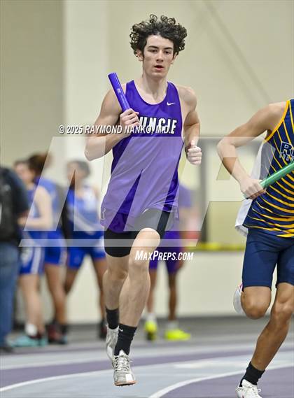 Thumbnail 3 in Taylor HSR Qualifier (4 x 800m Relay) photogallery.