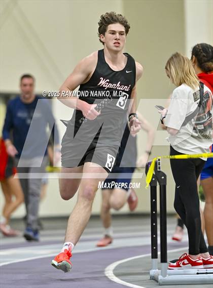 Thumbnail 2 in Taylor HSR Qualifier (4 x 800m Relay) photogallery.