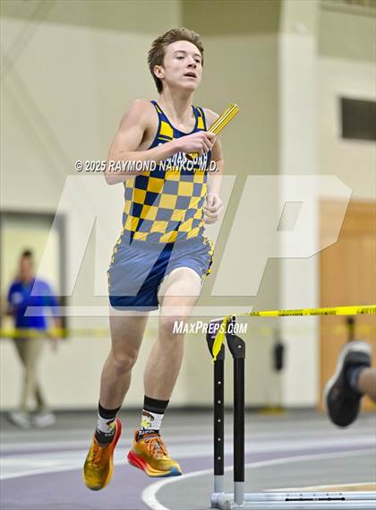 Thumbnail 2 in Taylor HSR Qualifier (4 x 800m Relay) photogallery.