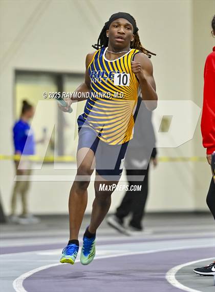 Thumbnail 3 in Taylor HSR Qualifier (4 x 800m Relay) photogallery.