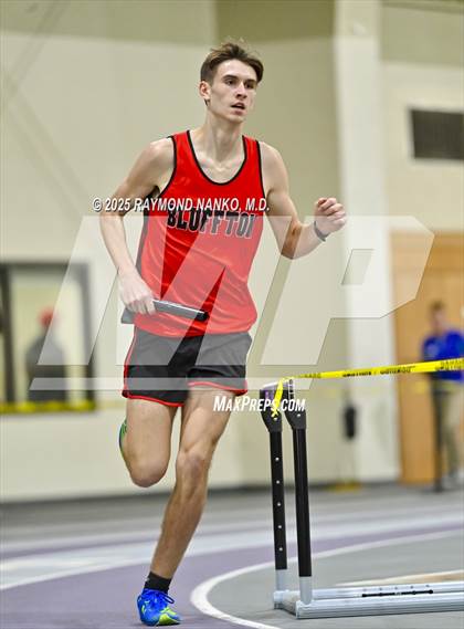 Thumbnail 2 in Taylor HSR Qualifier (4 x 800m Relay) photogallery.