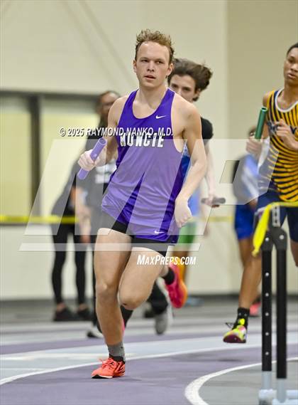 Thumbnail 3 in Taylor HSR Qualifier (4 x 800m Relay) photogallery.