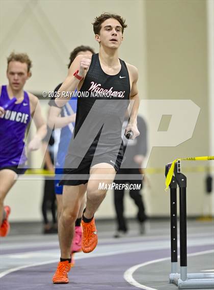 Thumbnail 3 in Taylor HSR Qualifier (4 x 800m Relay) photogallery.