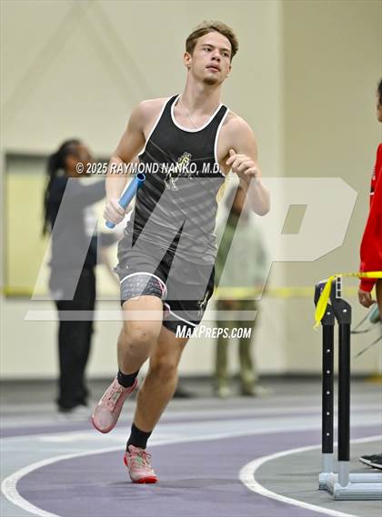 Thumbnail 3 in Taylor HSR Qualifier (4 x 800m Relay) photogallery.