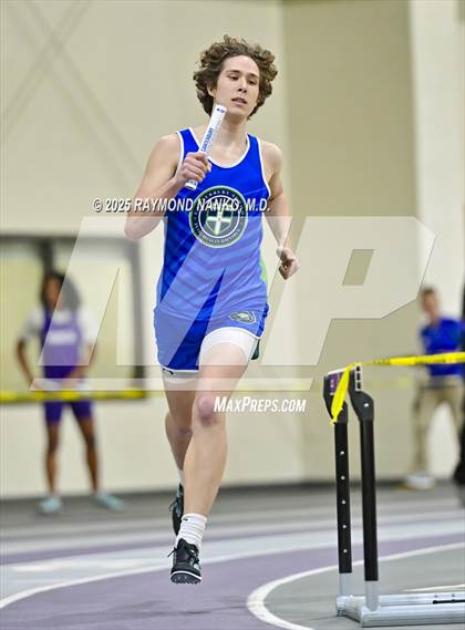 Thumbnail 1 in Taylor HSR Qualifier (4 x 800m Relay) photogallery.