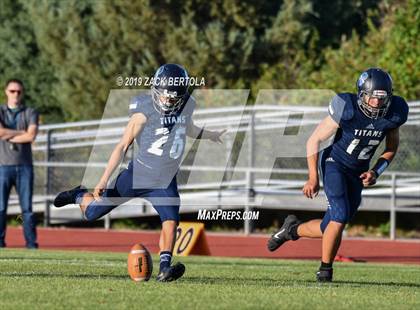 Thumbnail 3 in Farmington @ Syracuse photogallery.