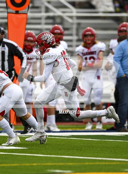 Thumbnail 2 in West Rusk vs. Harmony (UIL 3A D2 Region 3 Regional Playoff) photogallery.