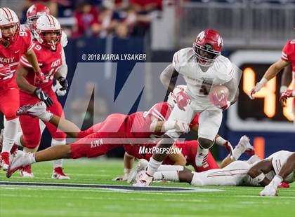 Thumbnail 1 in Katy vs North Shore Region (UIL 6A Regional Playoff) photogallery.