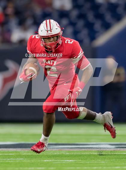Thumbnail 2 in Katy vs North Shore Region (UIL 6A Regional Playoff) photogallery.