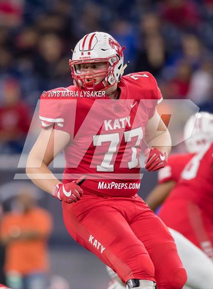 Thumbnail 3 in Katy vs North Shore Region (UIL 6A Regional Playoff) photogallery.