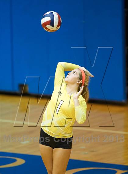 Thumbnail 1 in Chattahoochee vs. South Forsyth (Tri-Match) photogallery.
