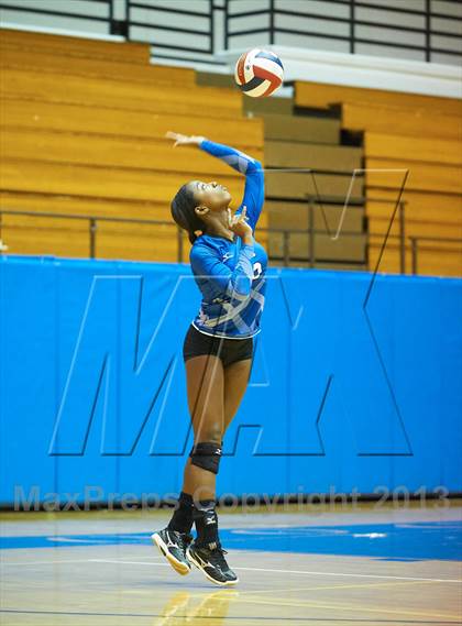 Thumbnail 1 in Chattahoochee vs. South Forsyth (Tri-Match) photogallery.