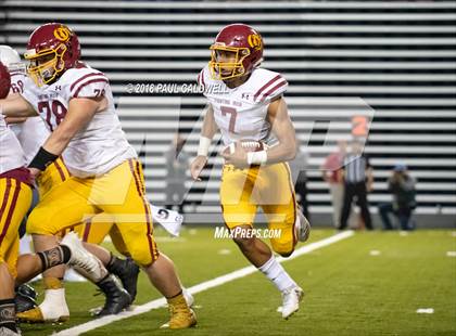 Thumbnail 2 in Eastside Catholic vs. O'Dea (WIAA 3A Final)  photogallery.