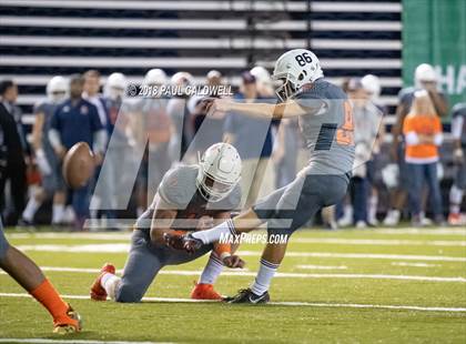 Thumbnail 2 in Eastside Catholic vs. O'Dea (WIAA 3A Final)  photogallery.