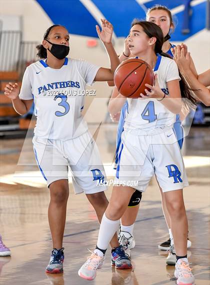 Thumbnail 1 in Charter Oak @ Diamond Ranch photogallery.