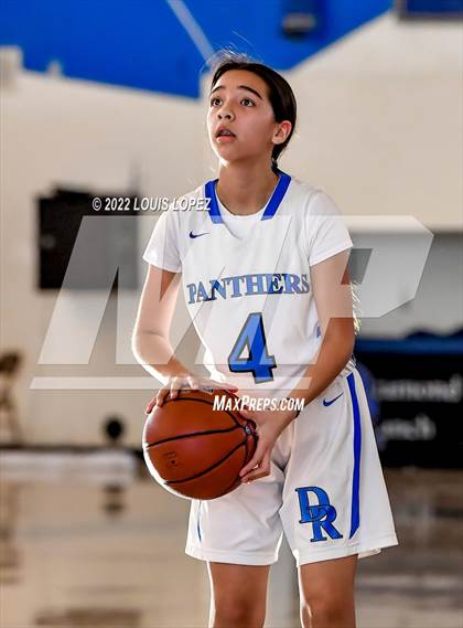 Thumbnail 2 in Charter Oak @ Diamond Ranch photogallery.