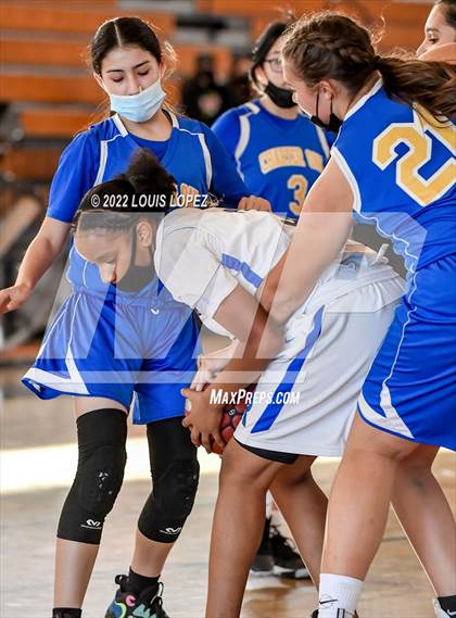Thumbnail 3 in Charter Oak @ Diamond Ranch photogallery.
