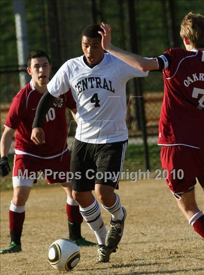 Thumbnail 3 in Knoxville Central vs Oak Ridge photogallery.