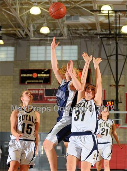 Thumbnail 2 in Villanova Prep vs. Mission Prep (CIF SS D5AA Final) photogallery.