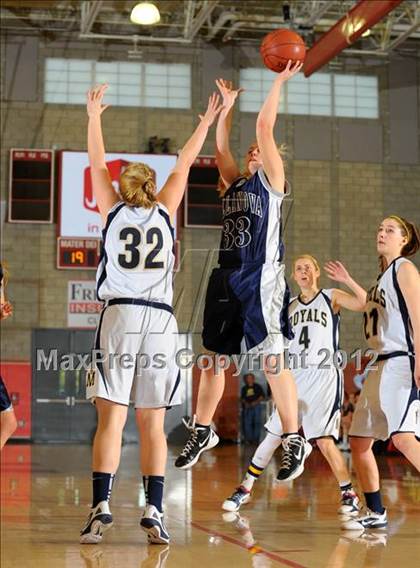Thumbnail 3 in Villanova Prep vs. Mission Prep (CIF SS D5AA Final) photogallery.