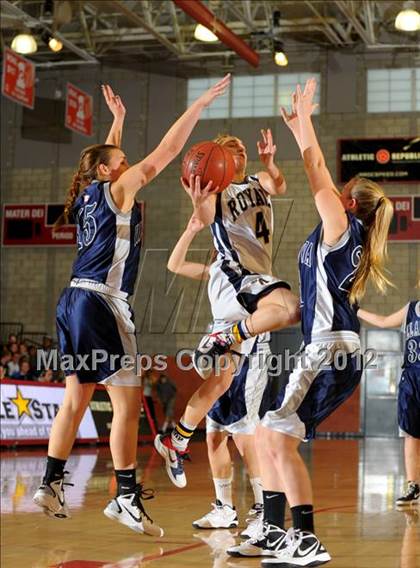 Thumbnail 3 in Villanova Prep vs. Mission Prep (CIF SS D5AA Final) photogallery.