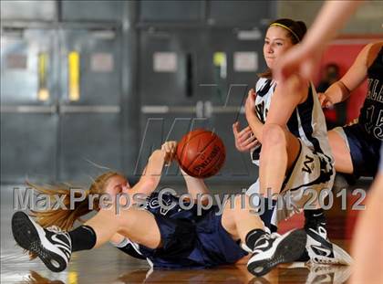 Thumbnail 2 in Villanova Prep vs. Mission Prep (CIF SS D5AA Final) photogallery.