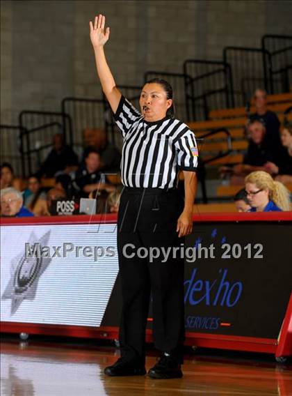 Thumbnail 3 in Villanova Prep vs. Mission Prep (CIF SS D5AA Final) photogallery.