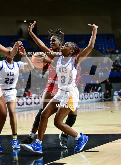 Thumbnail 3 in North Little Rock vs. Northside (AAA 6A State Final) photogallery.