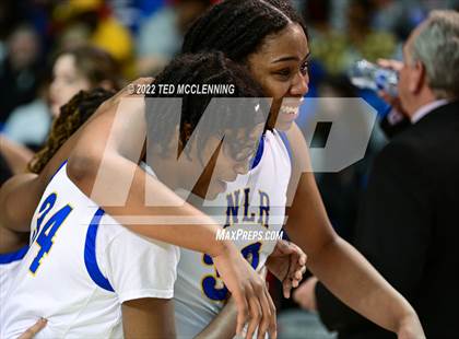 Thumbnail 2 in North Little Rock vs. Northside (AAA 6A State Final) photogallery.