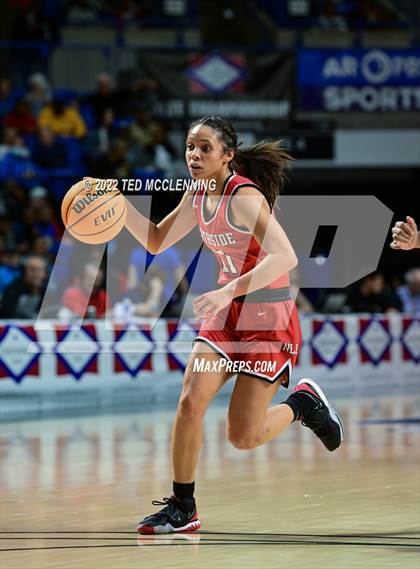 Thumbnail 2 in North Little Rock vs. Northside (AAA 6A State Final) photogallery.