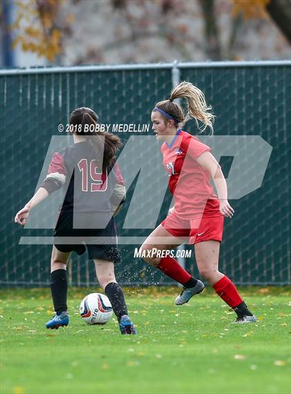 Thumbnail 2 in Chavez vs. Buchanan photogallery.